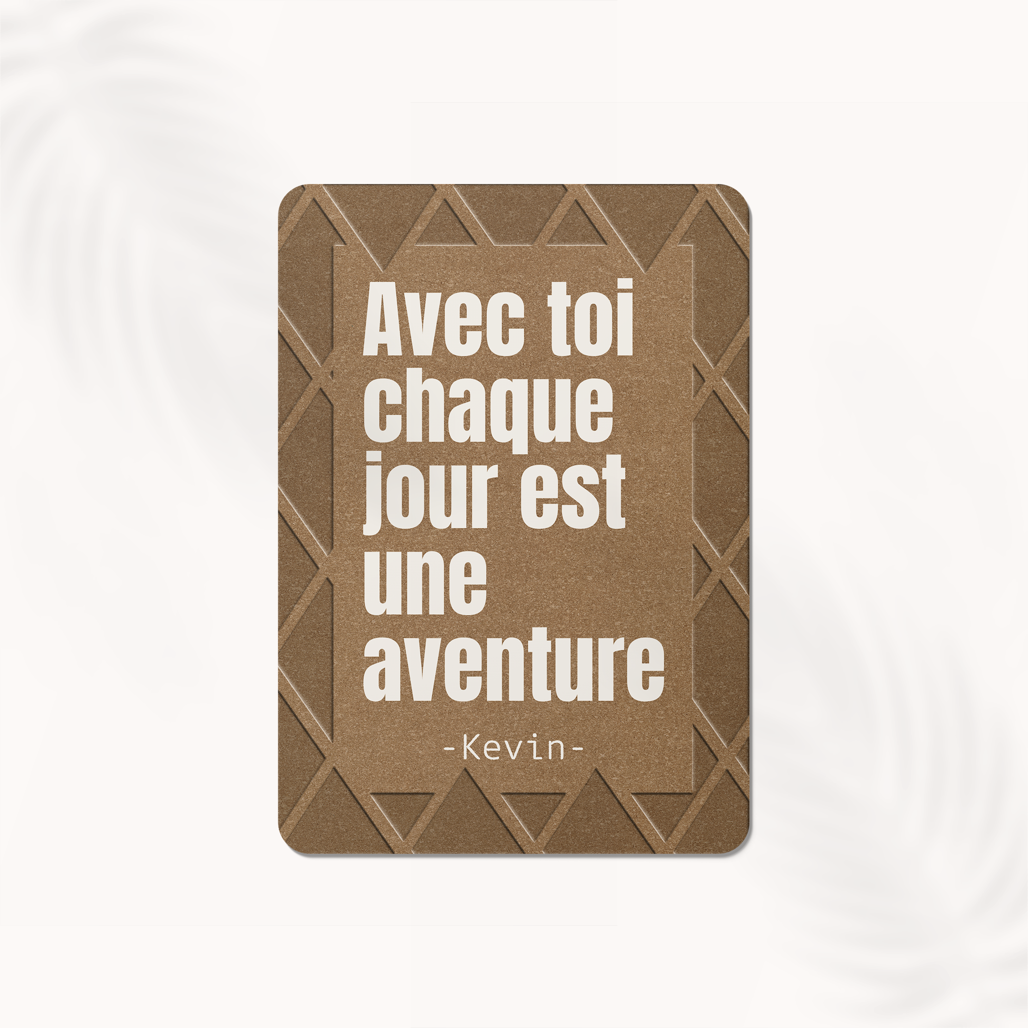 As De Pique - Avec cette carte le succès est assuré. Envoyez cette carte à votre partenaire pour lui montrer la place qu'il/elle occupe dans votre cœur. Le fond Craft ainsi que les couleurs minimalistes de cette carte renvoient tout l'attention sur votre image. Une car